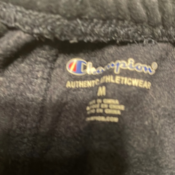 Champion sweat pants with cuffed bottom in navy blue size kids medium - Picture 6 of 6